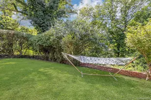 2 Buttermilk Falls, Nyack, NY 10960 - Photo 32