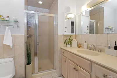 2 Buttermilk Falls, Nyack, NY 10960 - Photo 20