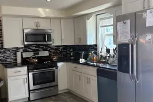 60 E Pine St, Long Beach, NY 11561 - Photo 4