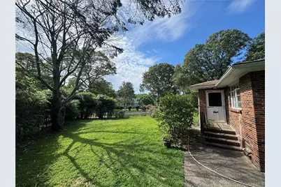 4 Olive Lane, Shirley, NY 11967 - Photo 2