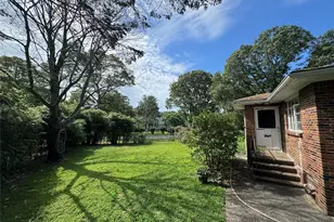 4 Olive Ln, Shirley, NY 11967 - Photo 2