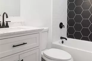 11 Queen St, New Windsor, NY 12553 - Photo 6