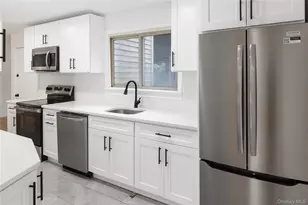 11 Queen St, New Windsor, NY 12553 - Photo 4