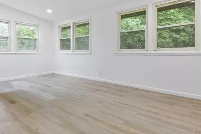 11 Queen Street, New Windsor, NY 12553 - Photo 14