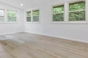 11 Queen St, New Windsor, NY 12553 - Photo 14