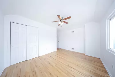 139 Kiswick Street, New York, NY 10306 - Photo 16