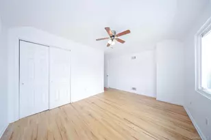 139 Kiswick St, New York, NY 10306 - Photo 16