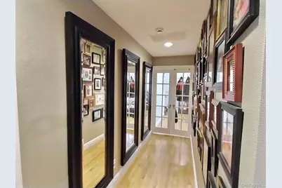 467 Susan Court, West Hempstead, NY 11552 - Photo 16