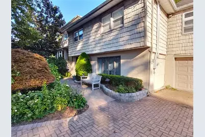 467 Susan Court, West Hempstead, NY 11552 - Photo 4