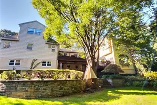 467 Susan Ct, West Hempstead, NY 11552 - Photo 48