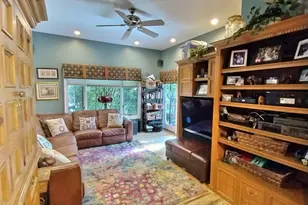 467 Susan Ct, West Hempstead, NY 11552 - Photo 14