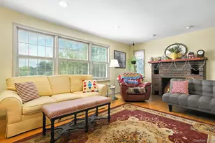 23 Robert Rd, Poughkeepsie, NY 12603 - Photo 4