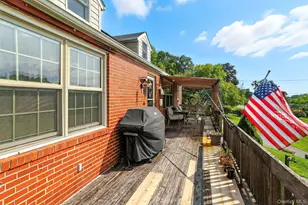 23 Robert Rd, Poughkeepsie, NY 12603 - Photo 22