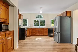 136 Private Rd, Shoreham, NY 11786 - Photo 10