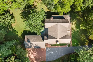 136 Private Rd, Shoreham, NY 11786 - Photo 46