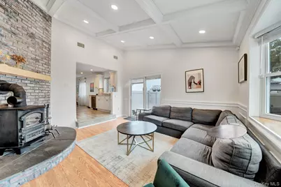 149 Cardinal Road, Levittown, NY 11756 - Photo 4