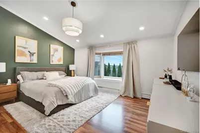 149 Cardinal Road, Levittown, NY 11756 - Photo 12