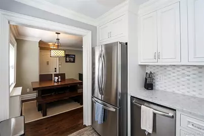 309 Main Street #Unit D, Roslyn, NY 11576 - Photo 14