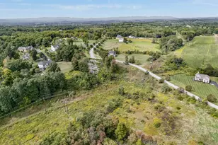 79 Frost Hill Rd, Pleasant Valley, NY 12569 - Photo 14