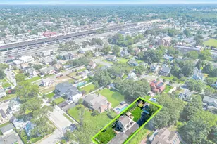 2325 Centre Ave, Bellmore, NY 11710 - Photo 36