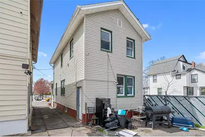 8951 121st Street, Richmond Hill, NY 11418 - Photo 12