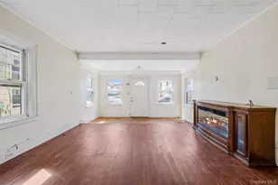 89-51 121st St, Richmond Hill, NY 11418 - Photo 4