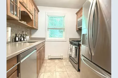 224-65 Kingsbury Avenue #B, Bayside, NY 11364 - Photo 16