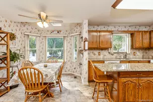 50 Margin Dr W, Shirley, NY 11967 - Photo 28