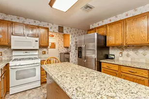 50 Margin Dr W, Shirley, NY 11967 - Photo 30