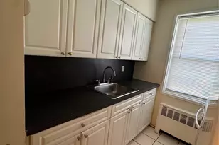 145 Smith, Freeport, NY 11520 - Photo 4