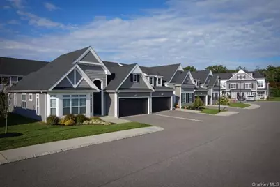 300 Sutton Court #165, Mount Sinai, NY 11766 - Photo 2