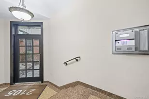 2105 Wallace Ave, Bronx, NY 10462 - Photo 4