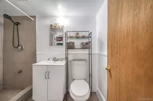 309 Dogwood Rd W, Mastic Beach, NY 11951 - Photo 34