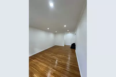 137 Smith #A4, Freeport, NY 11520 - Photo 30