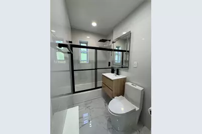 137 Smith #A4, Freeport, NY 11520 - Photo 14