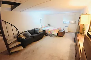 68-09 242nd St, Little Neck, NY 11362 - Photo 6