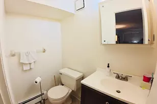 68-09 242nd St, Little Neck, NY 11362 - Photo 10