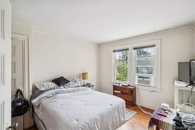 21 Connecticut Avenue, Freeport, NY 11520 - Photo 16