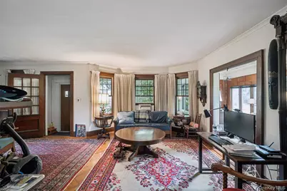 21 Connecticut Avenue, Freeport, NY 11520 - Photo 4