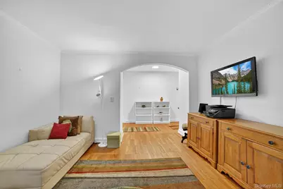 64 Pinewood Road #TB, Hartsdale, NY 10530 - Photo 6