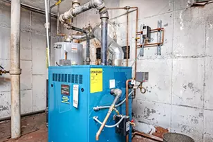 631-27 Fitchett St, Rego Park, NY 11374 - Photo 28