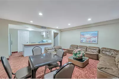 376 Central Avenue #3-V, Lawrence, NY 11559 - Photo 28