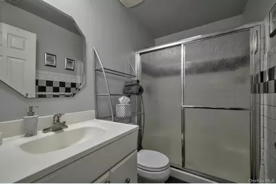 4 E Hill Drive, Smithtown, NY 11787 - Photo 26