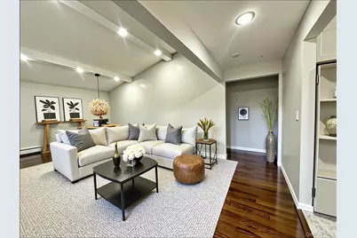 9 Holt Street, Amityville, NY 11701 - Photo 6
