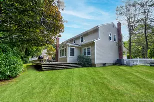 12 Foxdale Ct, Huntington Station, NY 11746 - Photo 20