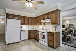 12 Foxdale Ct, Huntington Station, NY 11746 - Photo 14