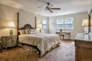 12 Foxdale Ct, Huntington Station, NY 11746 - Photo 28