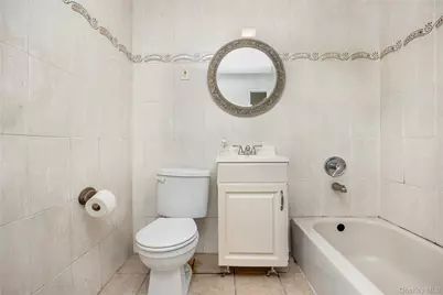 76-27 175 Street, Fresh Meadows, NY 11366 - Photo 20