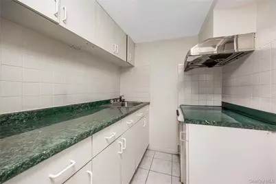 76-27 175 Street, Fresh Meadows, NY 11366 - Photo 24