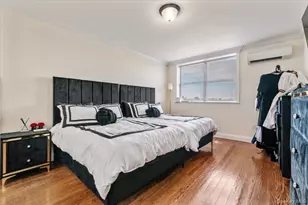 1-56 Beach 9th St, Far Rockaway, NY 11691 - Photo 14